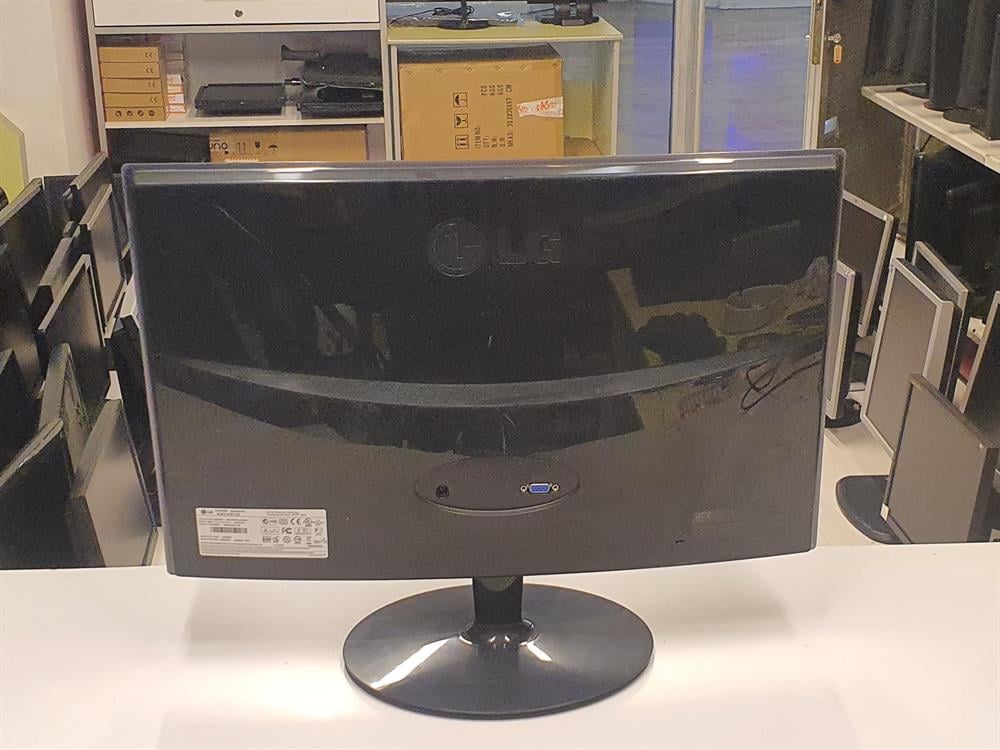 LG Life's GoodLG E2240S-PN 21.5 inç Led Monitör 1920x1080 Vga2.EL Temiz MonitörLG E2240S-PN 21.5 inç Led Monitör 1920x1080 Vga 12 volt 3A 