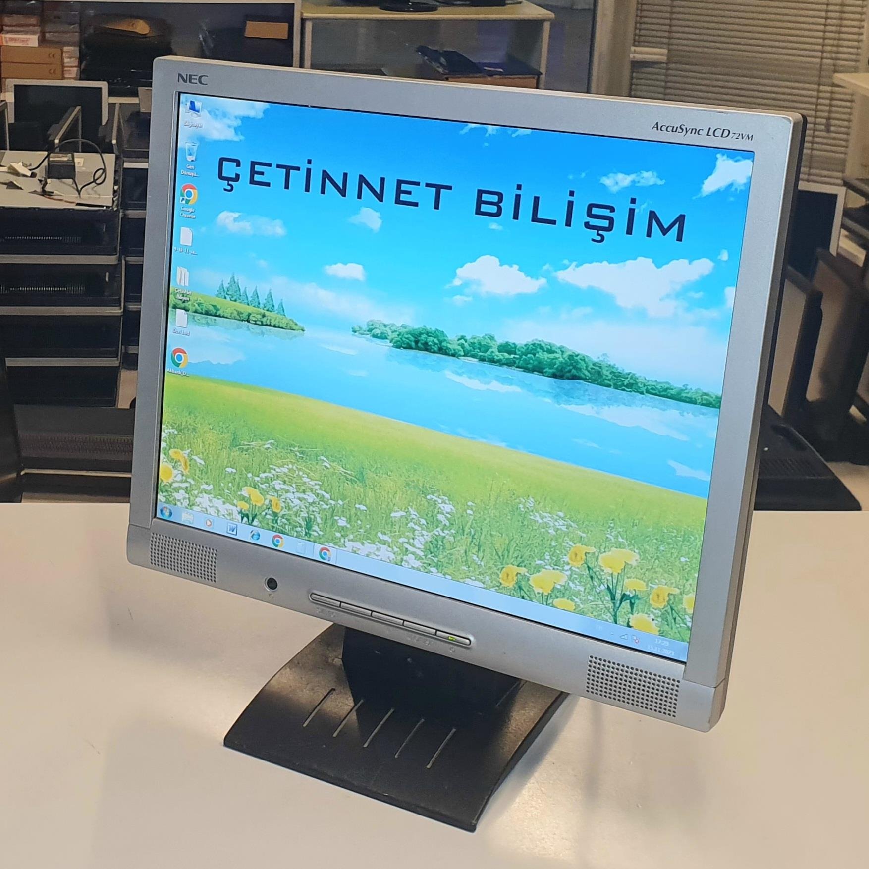NEC 17 inç Lcd Kare Ekran Monitör Hoparlörlü 2.El