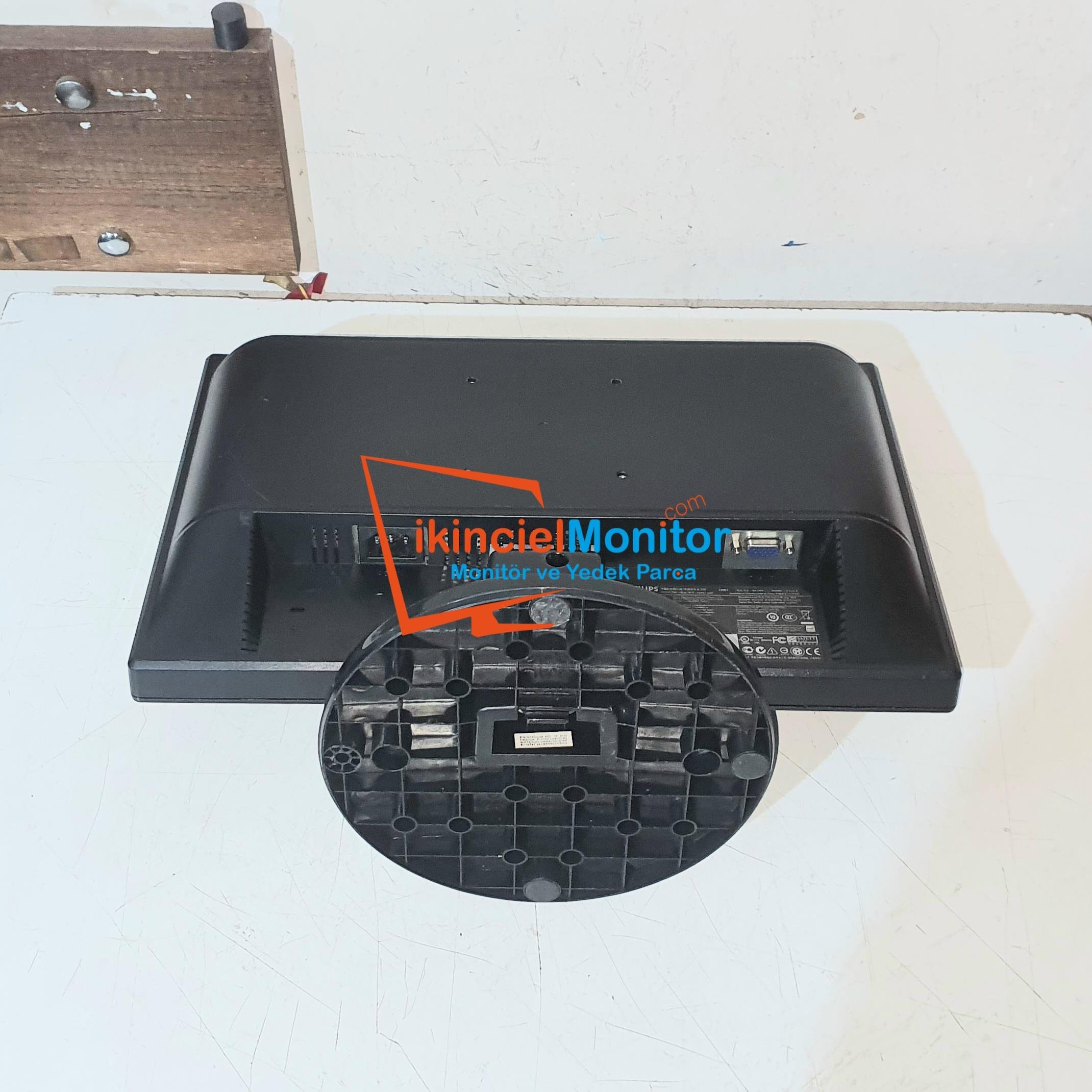 Samsung 632NW 15.6