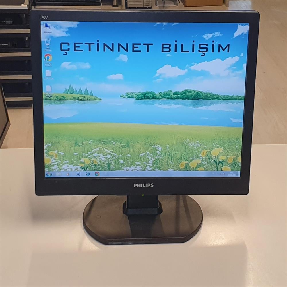 PHİLİPSPHİLİPS 170V 17 inç LCD Kare Monitör2.EL Temiz MonitörPhilips 170V 17 inç LCD Kare Güvenlik Kamera Monitörü 2.El