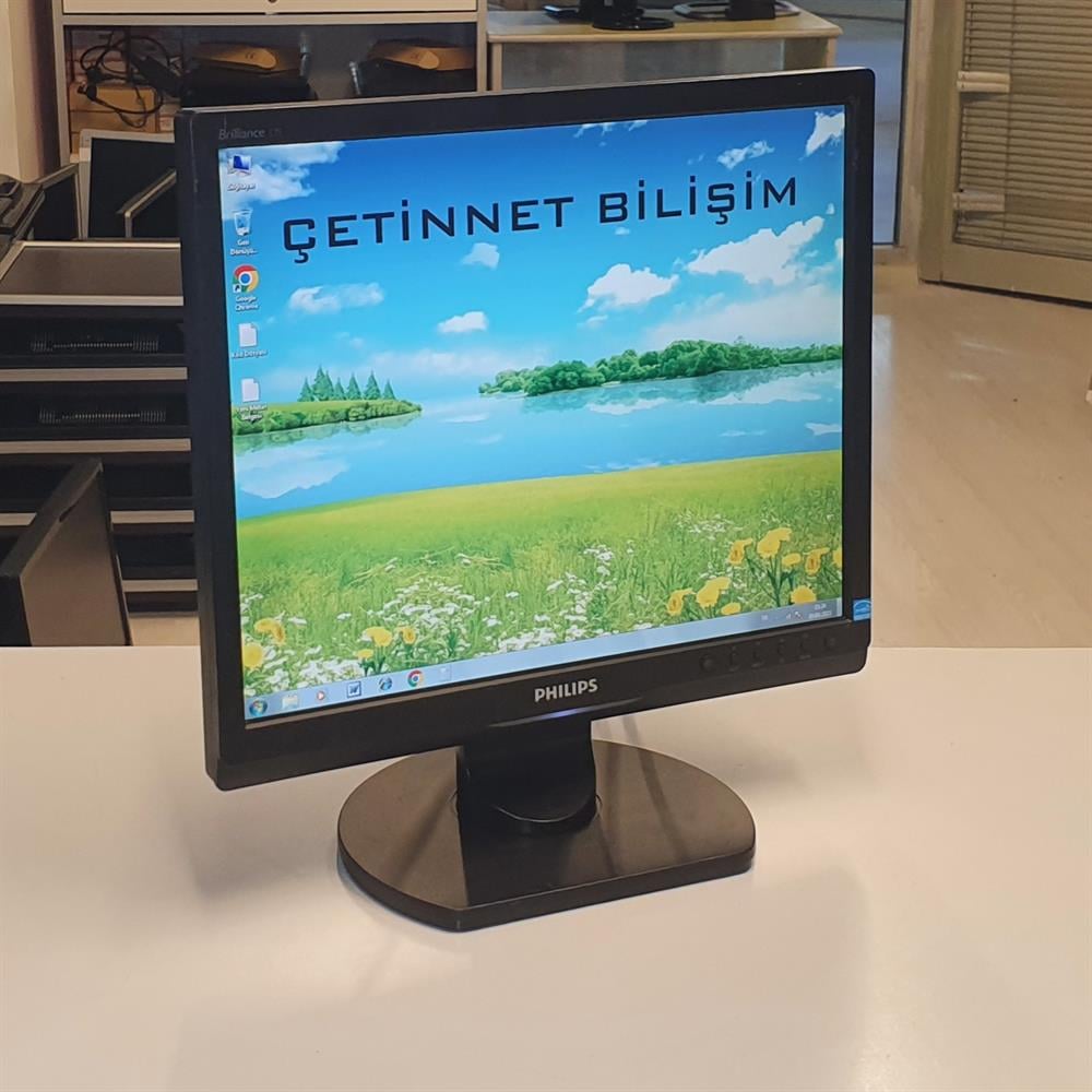 PHİLİPSPhilips 17S1SB 17 inç LCD Kare Monitör2.EL Temiz Monitör2.El Temiz Philips 17S1SB 17 inç LCD Kare Monitör