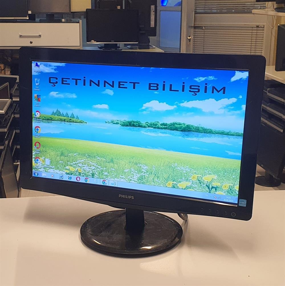 PHİLİPSPHILIPS 18.5 inch 196V3LSB25/62 GENİŞ EKRAN LED MONİTÖR2.EL Temiz Monitör2.El Philips 18.5 inç 196V3L Led Monitör Vga Girişli