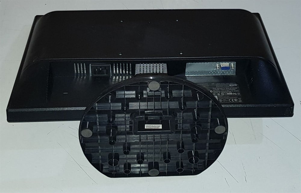 PHILIPSPHİLİPS 192E1 18.5 inç LCD WİDE GENİŞ EKRAN MONİTÖR2.EL Temiz Monitör2.EL TEMİZ PHİLİPS 192E1 18.5 inç LCD WİDE GENİŞ EKRAN MONİTÖR