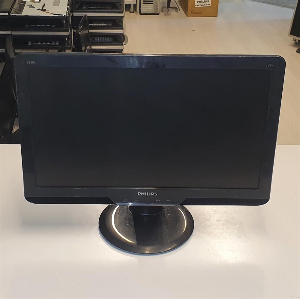 PHİLİPSPhilips 192EL 18.5 inç Led MonitörAz Defolu MonitörPhilips 192E 18.5 inç Lcd Monitör 2.El