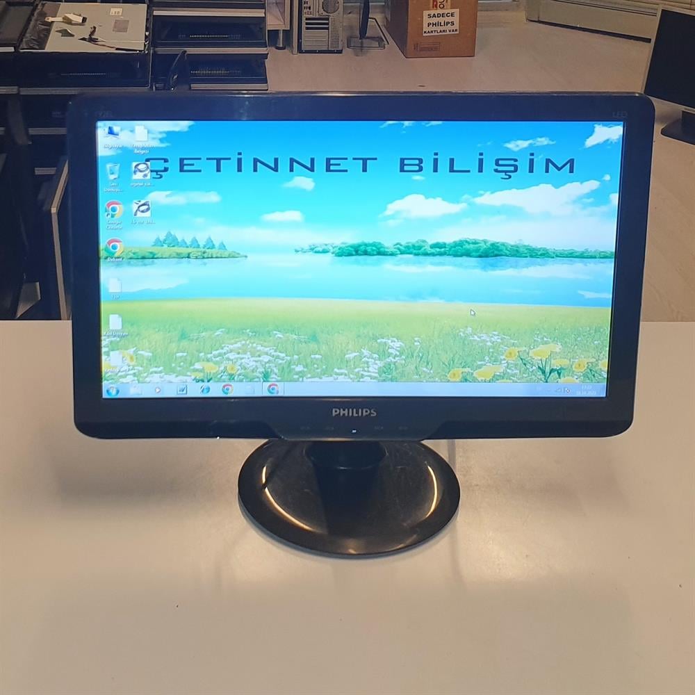 PHİLİPSPhilips 192EL 18.5 inç Led MonitörAz Defolu MonitörPhilips 192E 18.5 inç Lcd Monitör 2.El