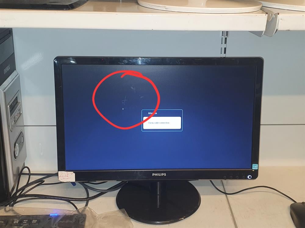 PHİLİPSPhilips 196V4L 18.5 inç Led Monitör Hafif KusurluAz Defolu Monitör2.El Philips 196V4L 18.5 inç Led Monitör Hafif Kusurlu