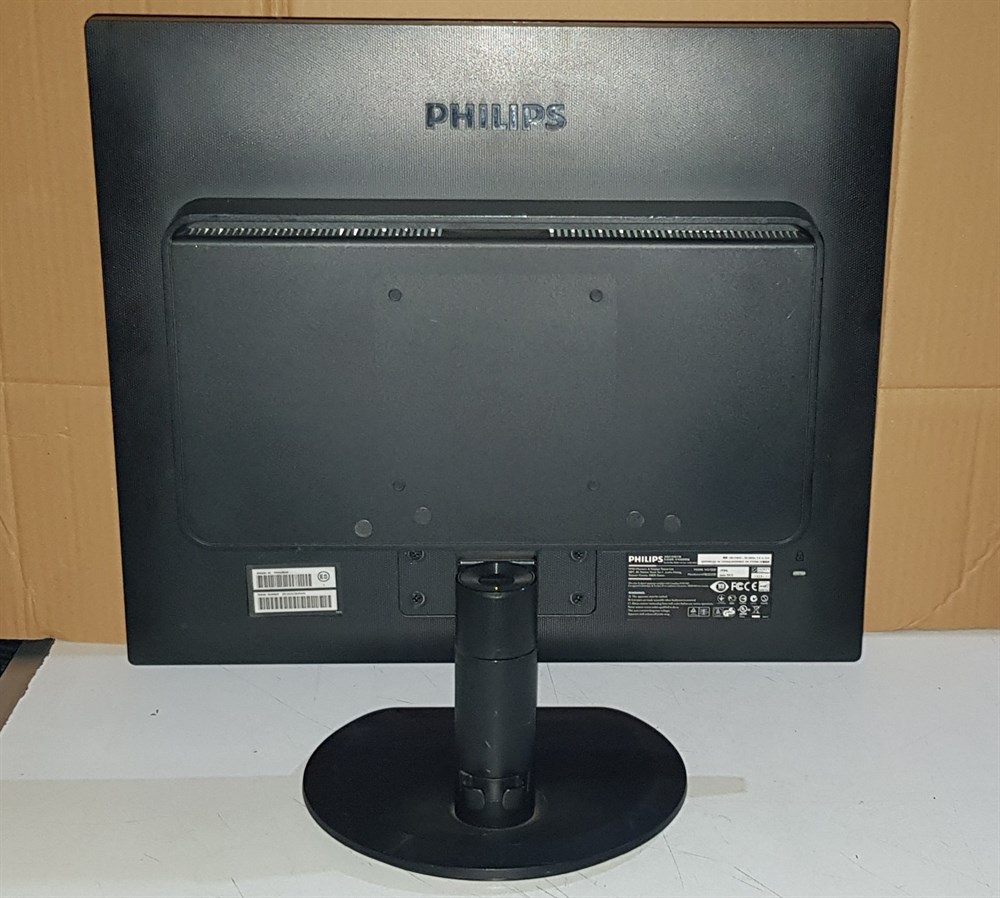 PHİLİPSPHİLİPS 19S4L 19 inç Led Kare Monitör2.EL Temiz MonitörPHİLİPS 19S4L 19 inç Led Kare Monitör Vga 1280x1024