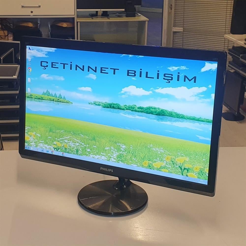 PHİLİPSPHİLİPS 247E4L 23.6 inç VGA HDMI FULL HD LED MONİTÖR2.EL Temiz Monitör2.El Temiz Philips 247E4l 23.6 inç Vga Hdmı Full Hd Led Monitör