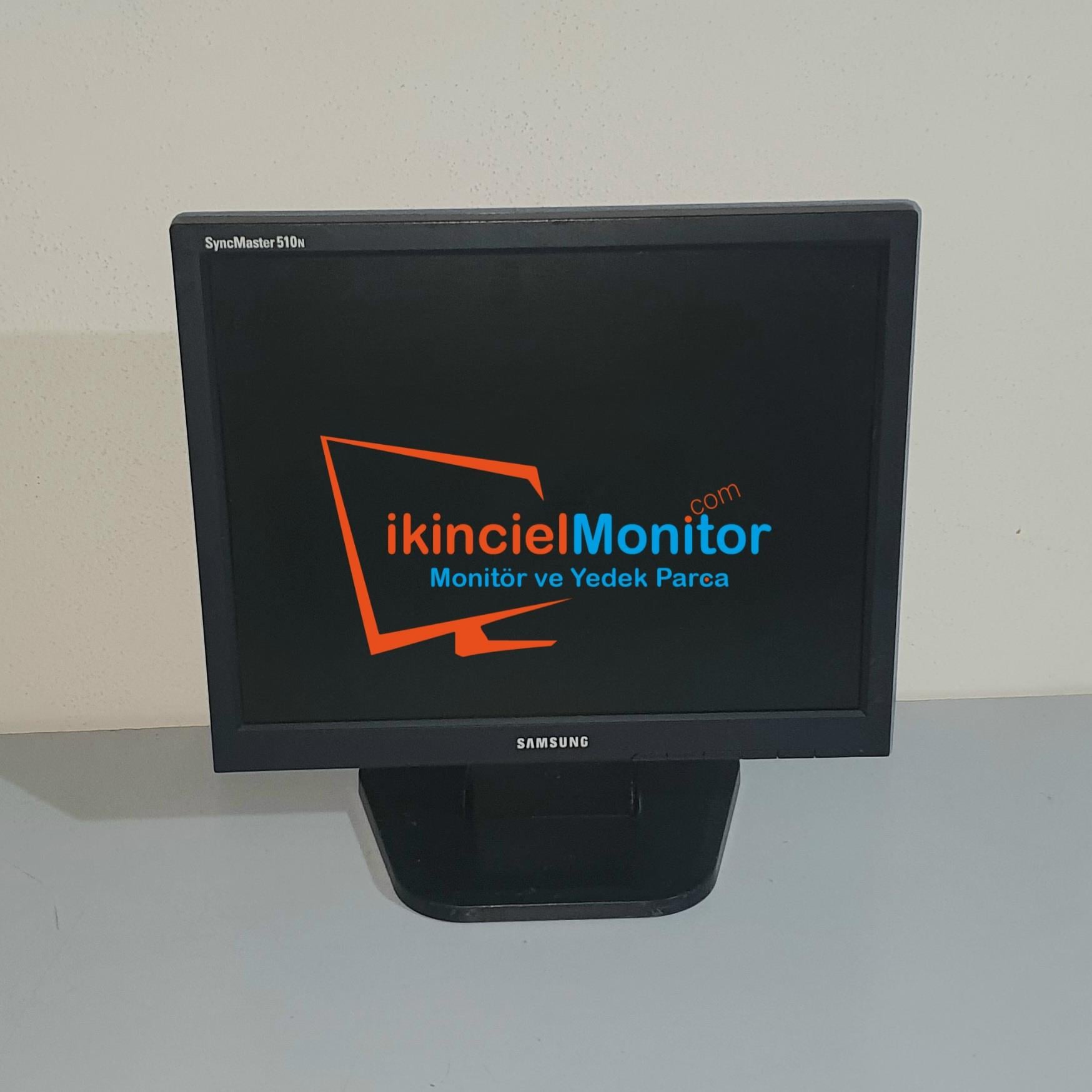 Samsung 510N 15 inç LCD Kare Monitör 2.El