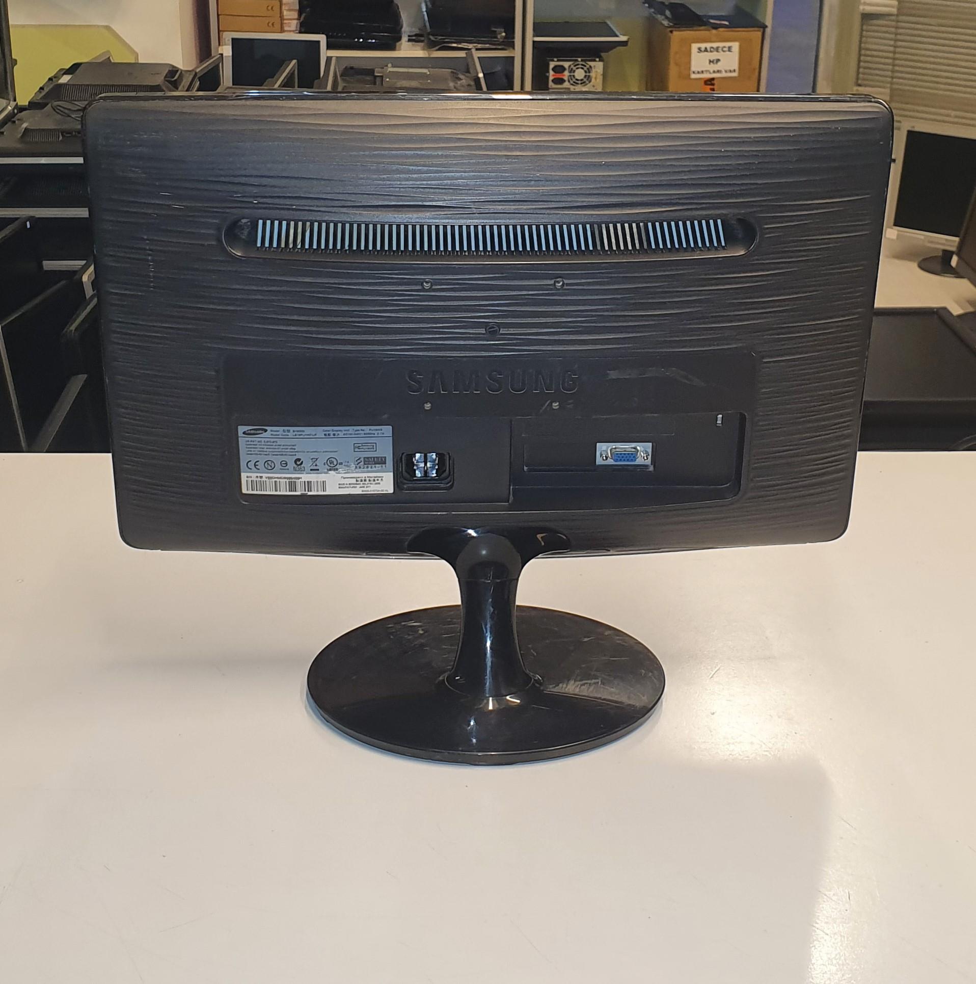 Samsung B1930N 18.5 inç LCD Monitör 2.El