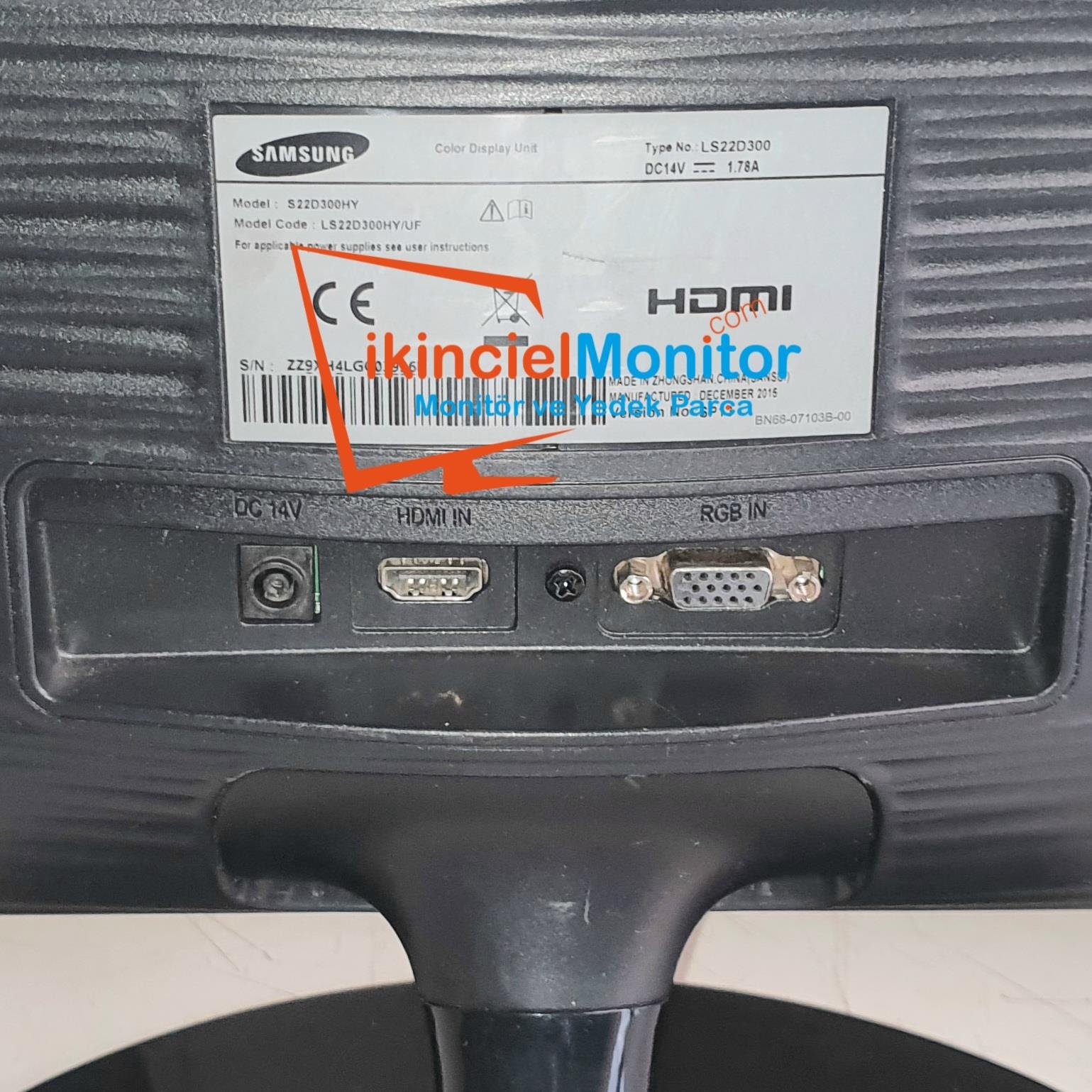 HDMI Girişli Monitör S22D300HY 21.5