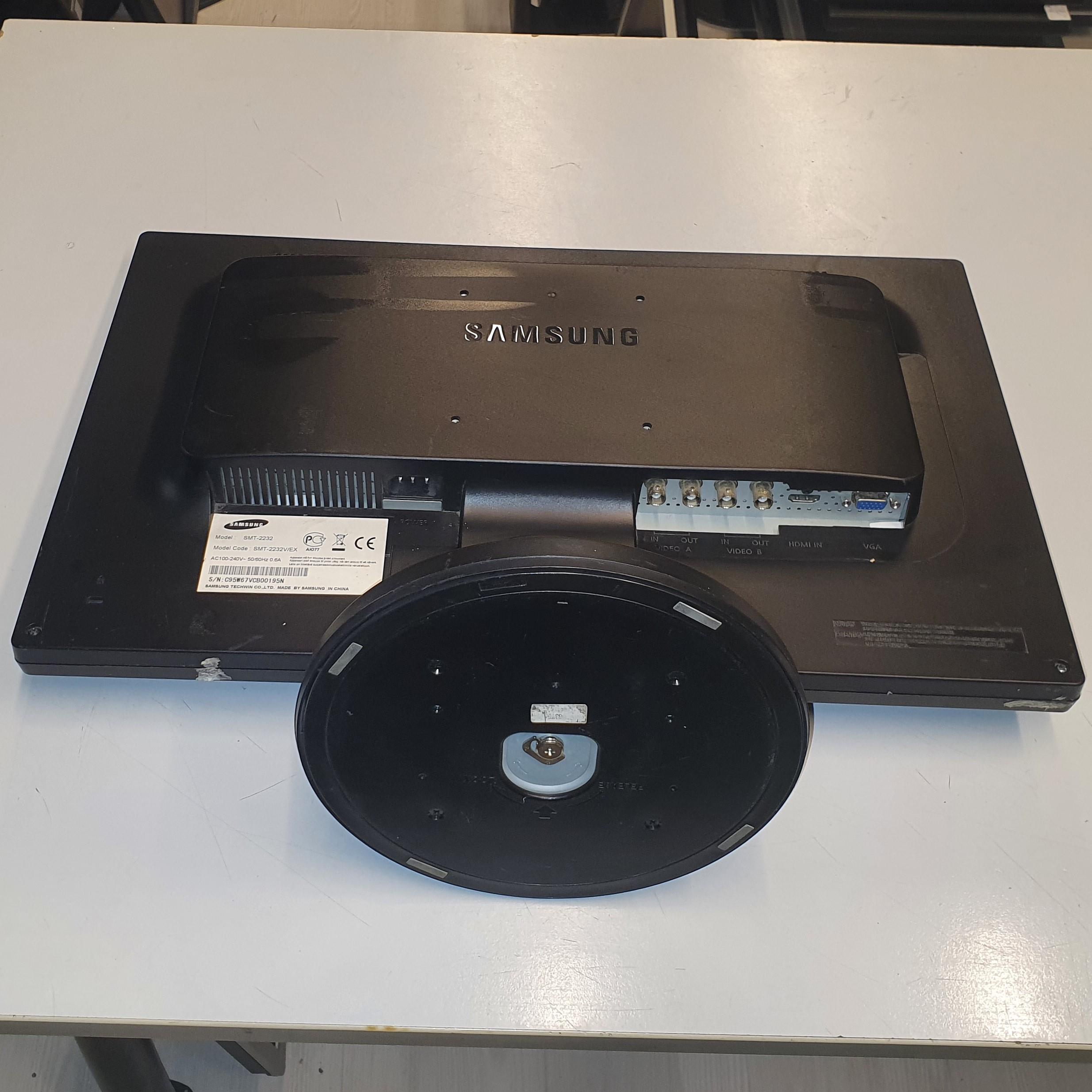 Samsung SMT-2232 21.5 inç LED Monitör BNC HDMI VGA