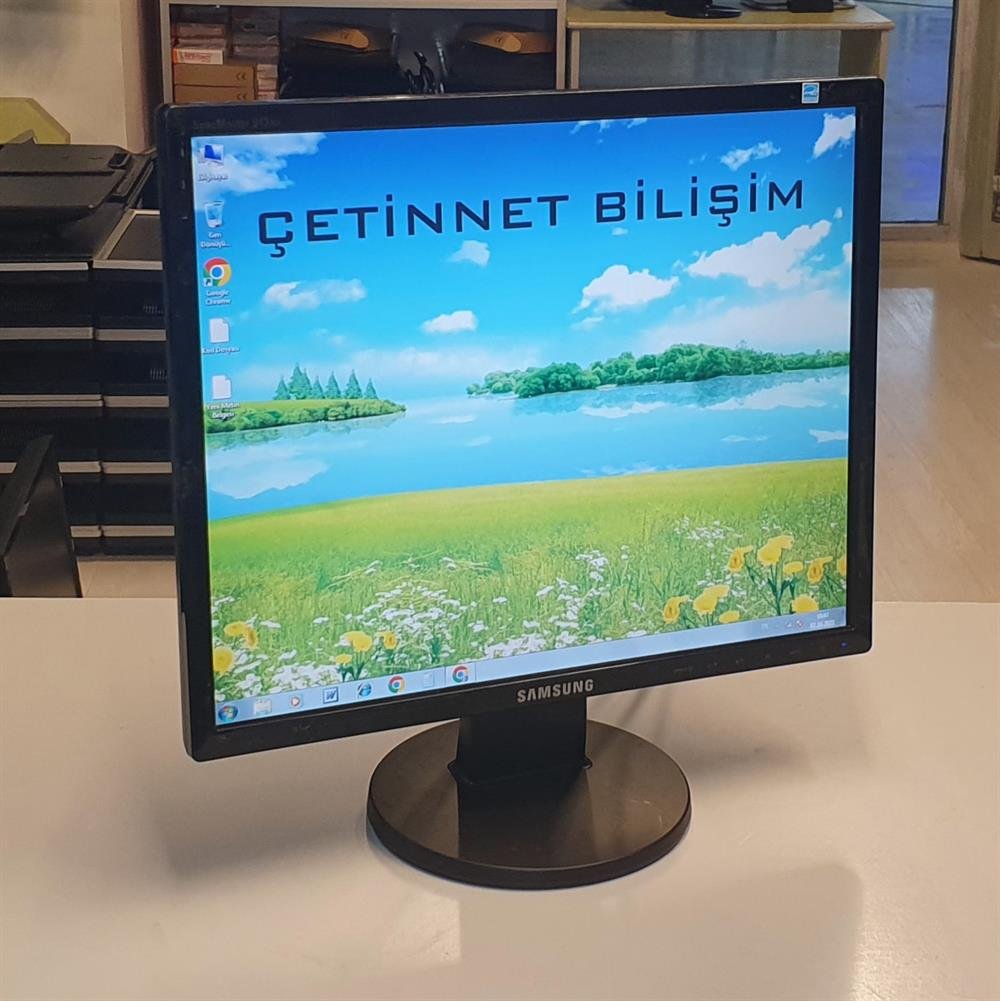 Samsung2.EL SAMSUNG 943NPLUS 19 inç LCD KARE EKRAN KAMERA MONİTÖRÜ VGA2.EL Temiz MonitörSamsung 943 19 inç Lcd Kare Monitör 2.El | ÇetinNet Bilişim