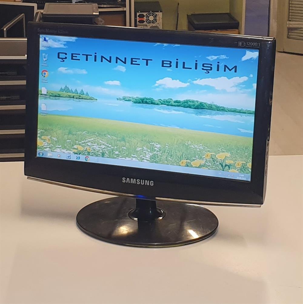 SamsungSamsung 633NW 16 inç Lcd Ekran Monitör2.EL Temiz MonitörSamsung 16 inç Lcd Monitör 2.El | ÇetinNet Bilişim