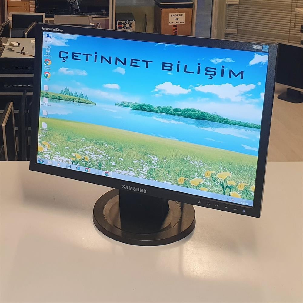 SamsungSamsung 920nw 19 inç Lcd Monitör2.EL Temiz MonitörSamsung 920nw 19 inç Lcd Ekran Monitör Vga Girişli 2.El 