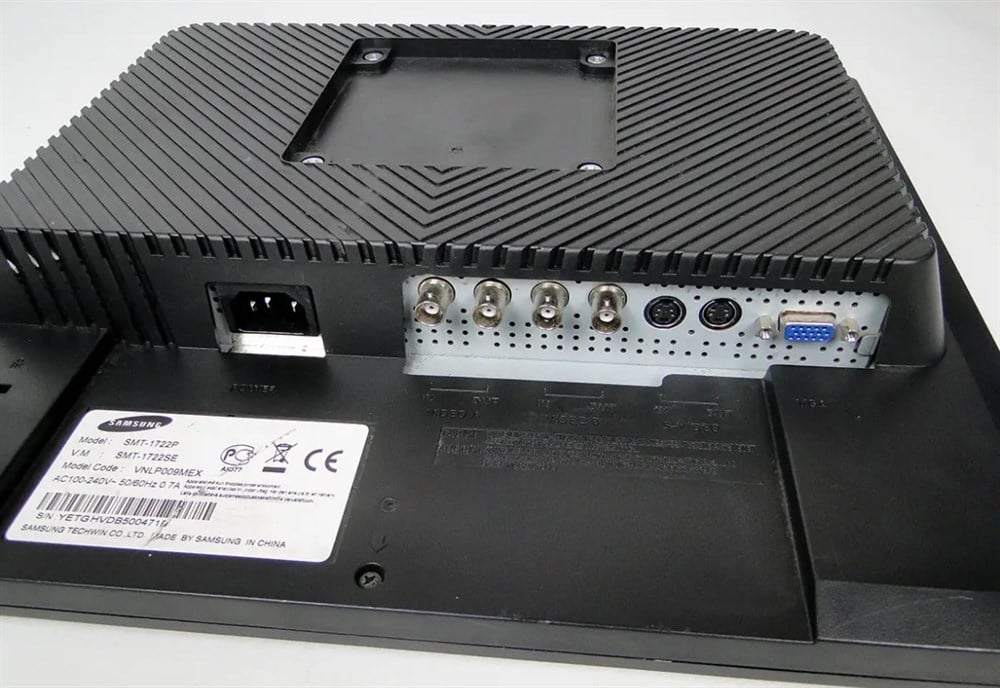 SAMSUNGSAMSUNG SMT-1722P 17 inç CCTV LCD KARE VGA BNC RCA GÜVENLİK KAMERA MONİTÖRÜHDMI DP BNC MONİTÖRSAMSUNG SMT-1722P 17 inç CCTV LCD KARE VGA BNC RCA GÜVENLİK KAMERA MONİTÖRÜ