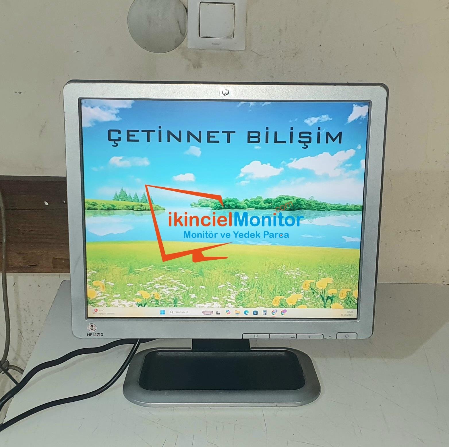 17 inç LCD Monitör HP L1710 Güvenlik Kamera Monitörü