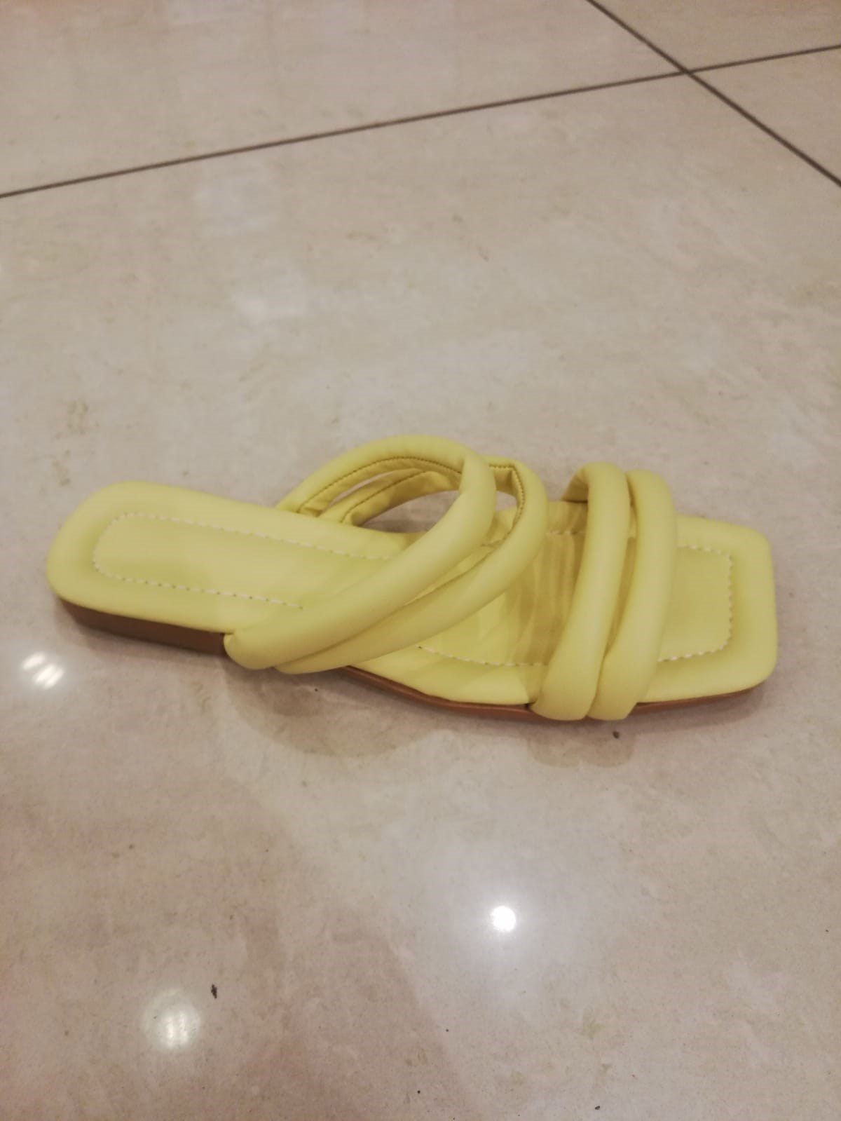 KADIN ÇİFT BANTLI TERLİK SARI