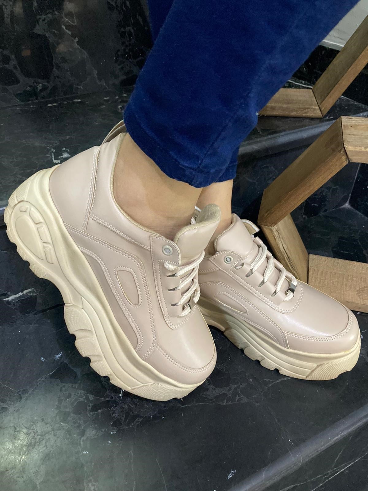 SPOR SELENA CİLT NUDE
