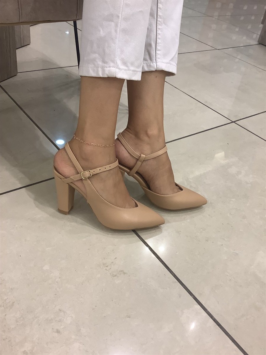 STİLETTO CİLT ARKASI AÇIK NUDE