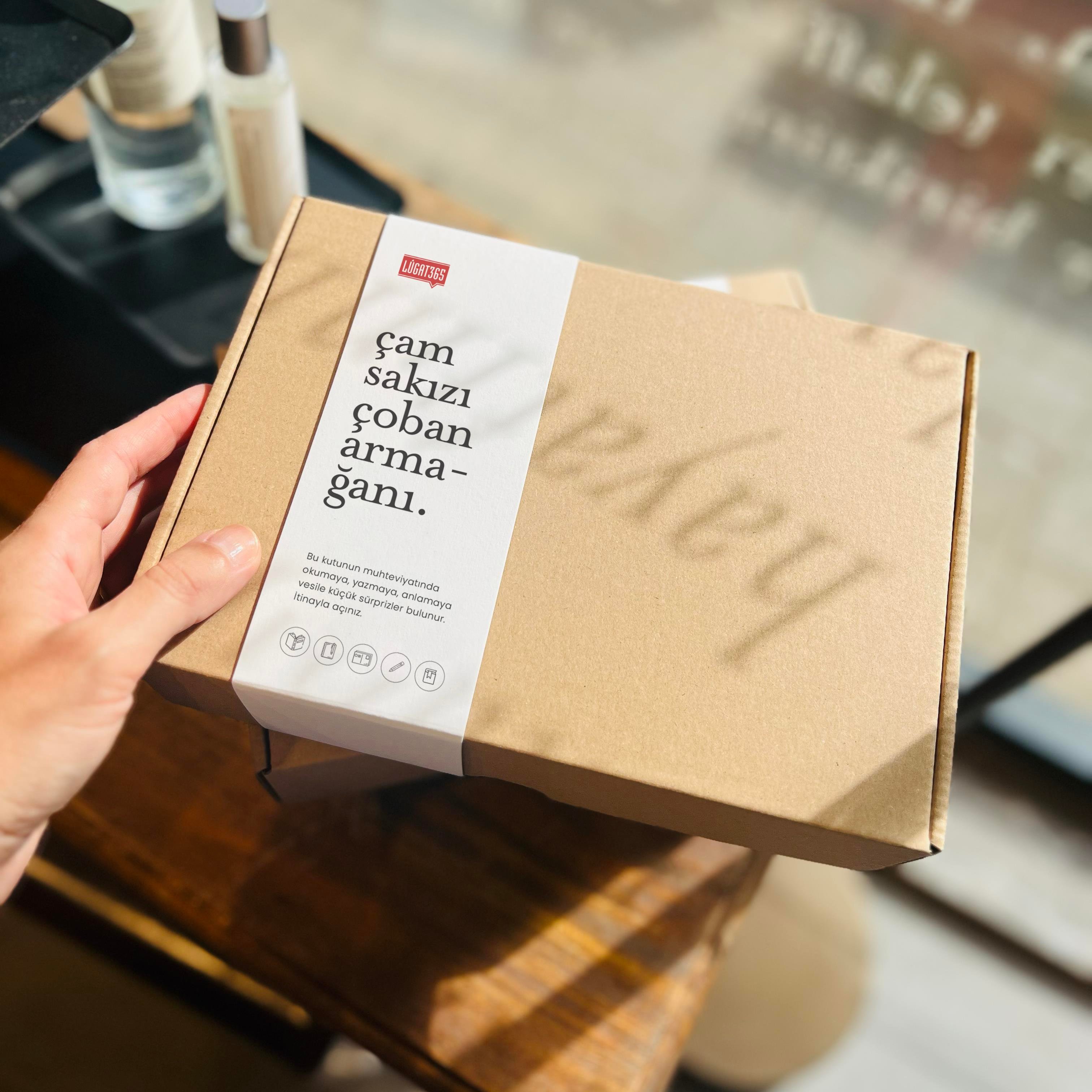 Güzel Kelimeler DükkânıLûgat365 Çam Sakızı Çoban Armağanı Sürpriz Kutusu
