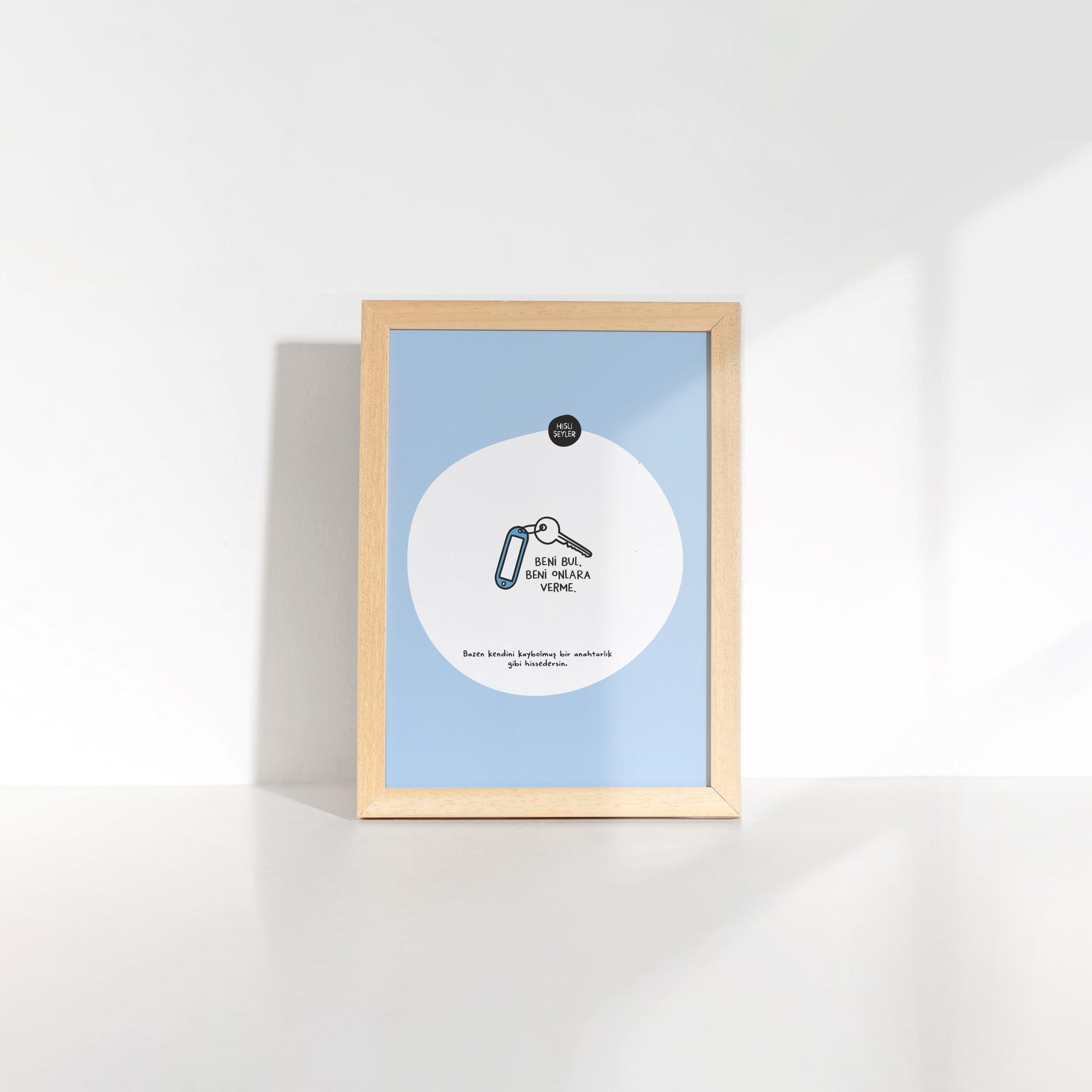 Hisli ŞeylerBeni Bul Çerçeveli Mini Poster