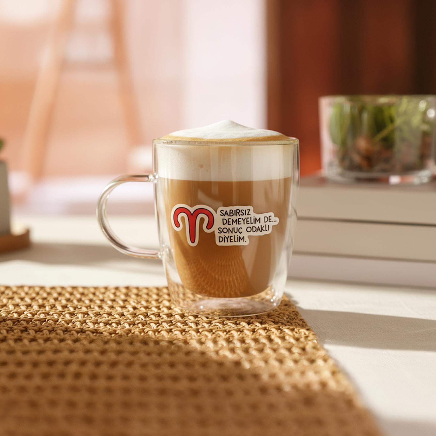 Hisli ŞeylerHisli Şeyler Koç Burcu Cam Kupa