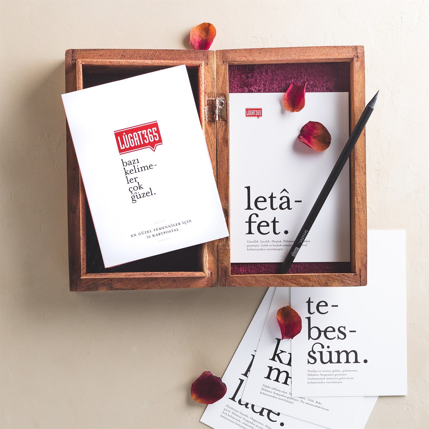 Lûgat365Güzel Kelimeler Kartpostal Seti