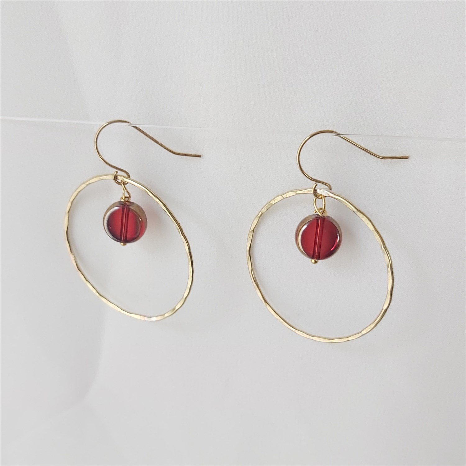 SevdiklerimizPOJWoman | Kırmızı Sallantılı Halka Küpe