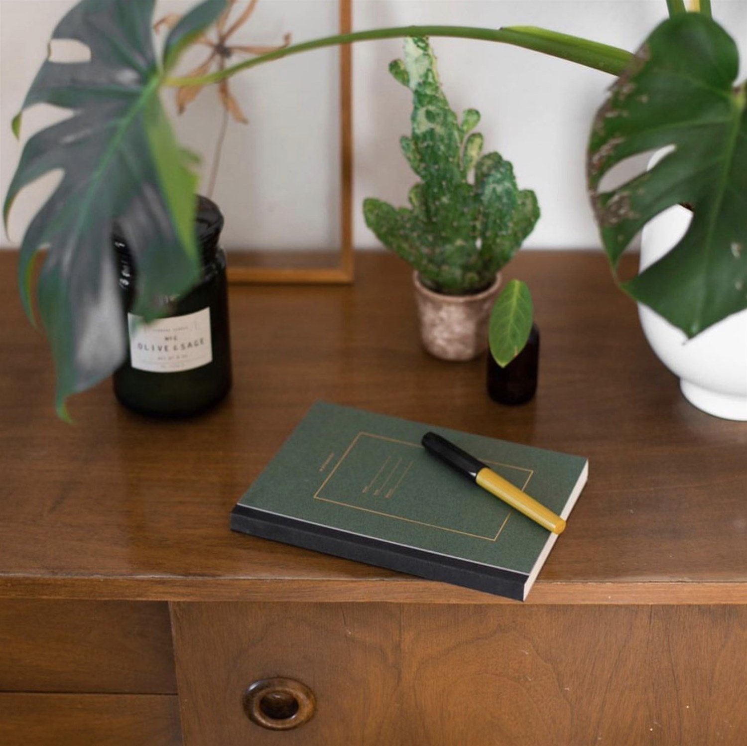 SevdiklerimizStudio Mottos | Sert Kapaklı Defter - Yeşil