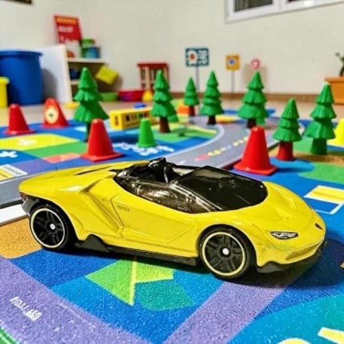 16 Lamborghini Centenario Roadster/cabriolet Decapotable Hot Wheels Tekli Araba