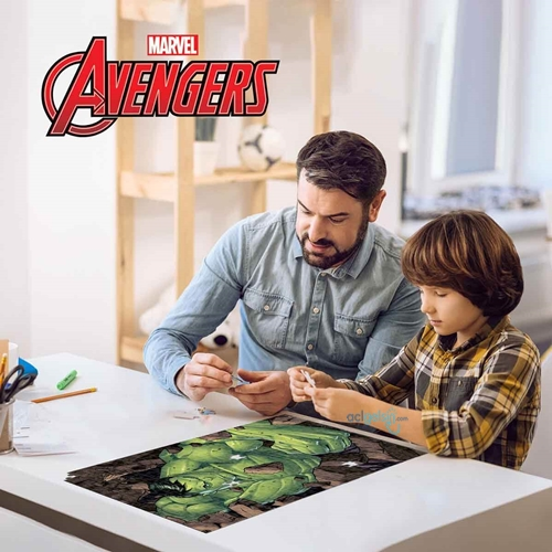 300 Parça 3d Puzzle Metal Kutu: Hulk