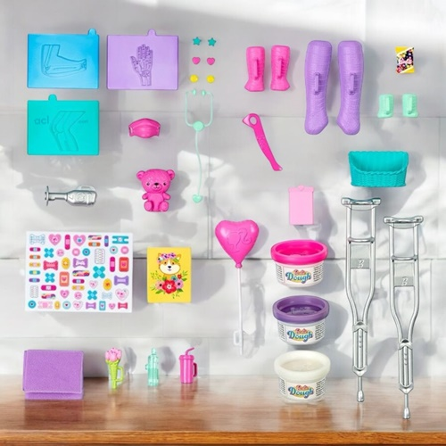 Barbie'nın Klinik Oyun Seti