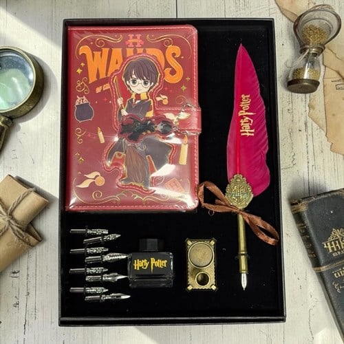 Harry Potter Defter Mürekkep Ve Divit Kalem Seti