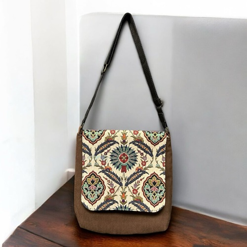 Haydibag Dokuma Postacı Çantası Renkli Floral