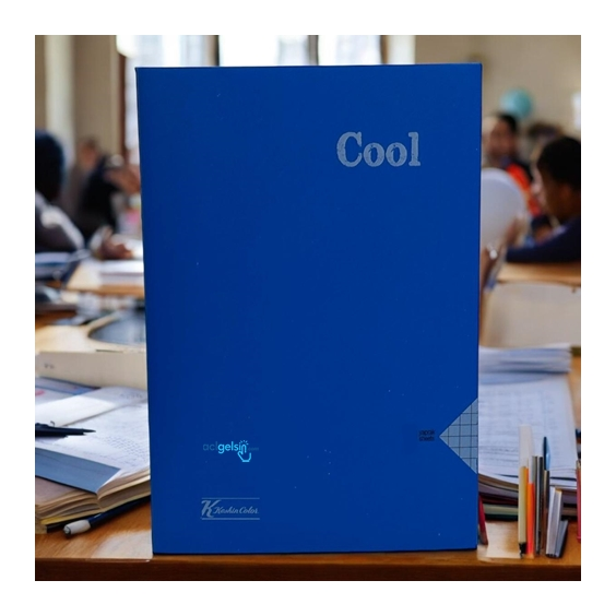 Keskin Color Cool Dikişli Defter A5 100 Yaprak Kareli