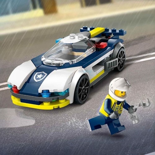 Lego City Polis Arabası Ve Spor Araba Takibi