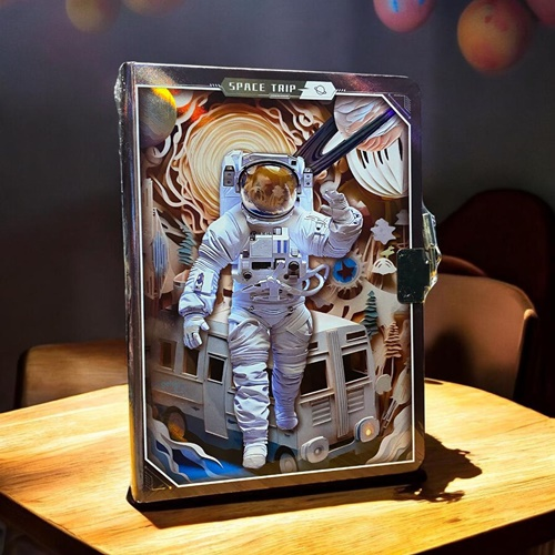 Maxx Astronot Temalı Kilitli Hatıra Defteri