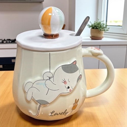 Porselen Kupa Bardak Kaşıklı Şirin Kedi Tasarım Mug