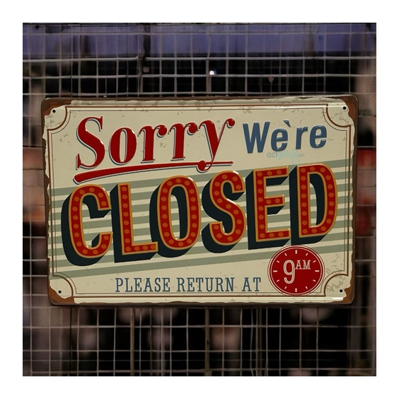 Retro Closed Metal Kabartma Plaka