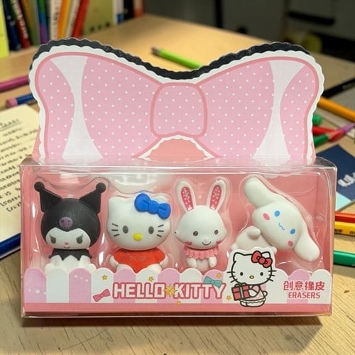 Sanrio Hello Kitty Ve Arkadaşları 4'lü Silgi Seti