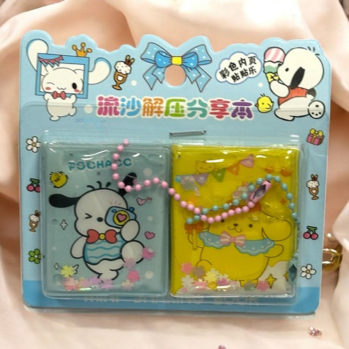 Sanrio Kuromi Sulu Kapak Askılı Mini Not Defteri