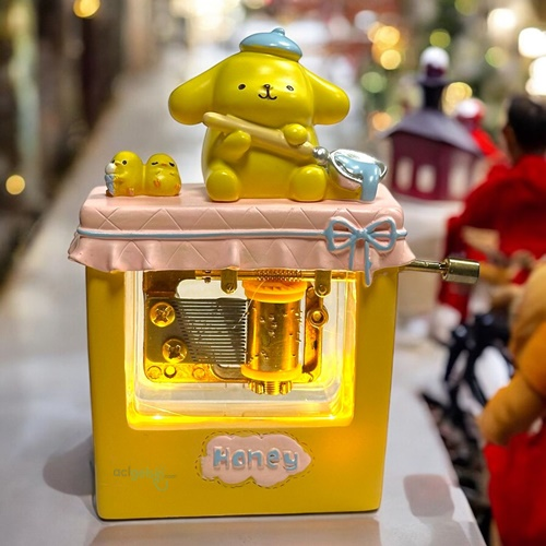 Sanrio Pompompurin Işıklı Elden Çevirmeli Müzik Kutusu