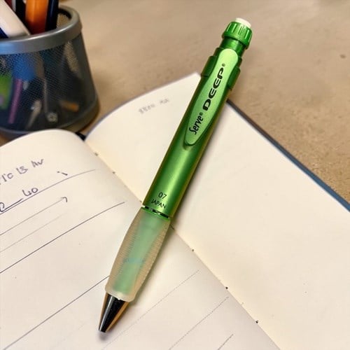 Serve Deep 0.7mm Versatil Uçlu Kalem Metalik Fıstık Yeşil