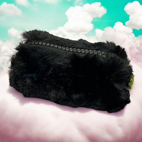Unicus Big Zip Tavşan Tüyü Peluş Kalem Kutusu
