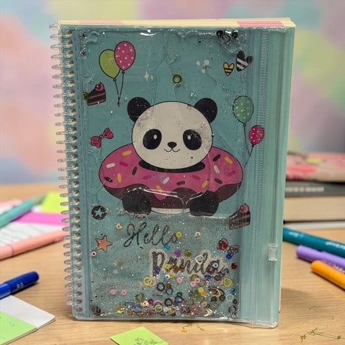 Vuki Simli Sulu Ve Çantalı Kapaklı A5 Defter Panda