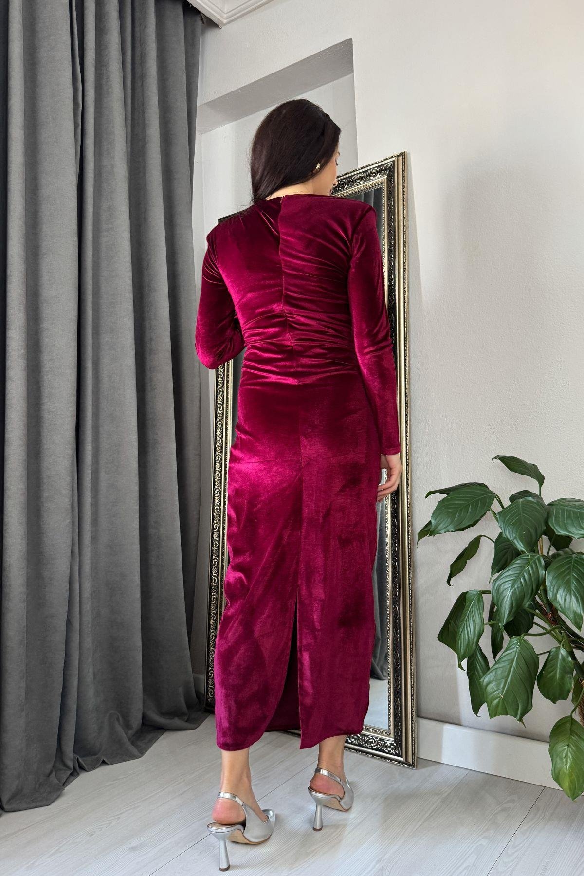Bordo Beli Taşlı Biye Detay Kadife Elbise