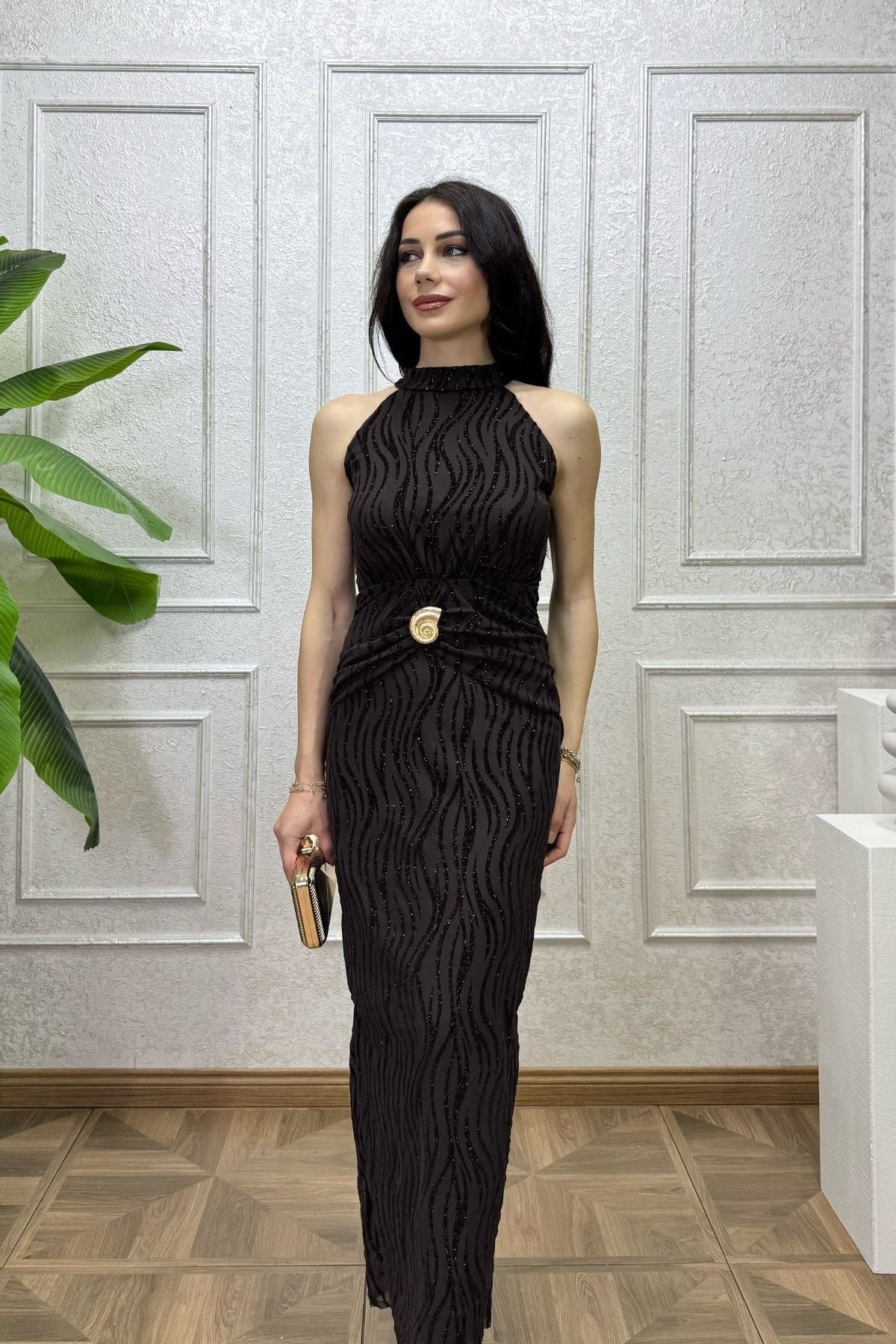 Kahverengi Beli Aksesuarlı Simli Tül Elbise