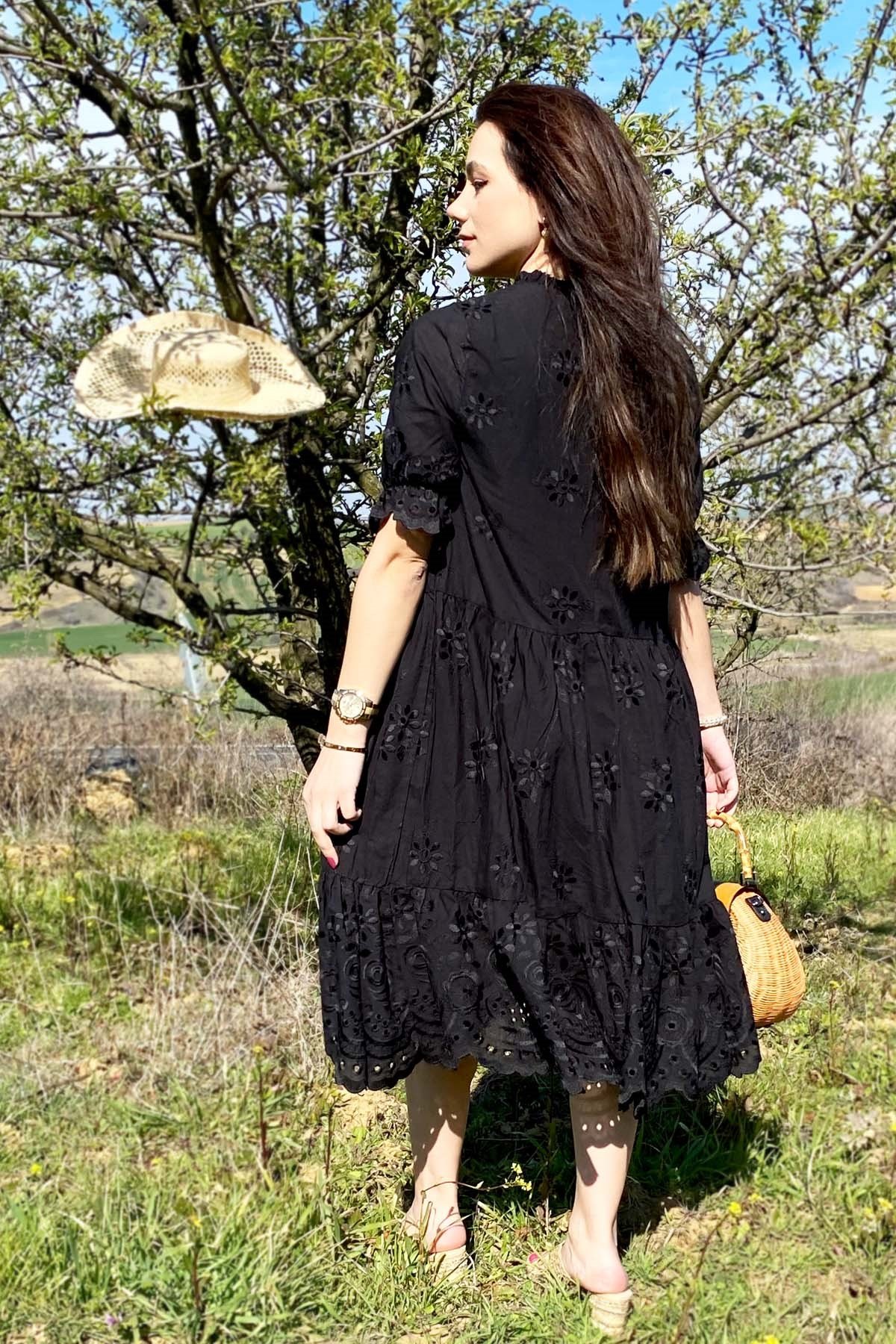 siyah elbise