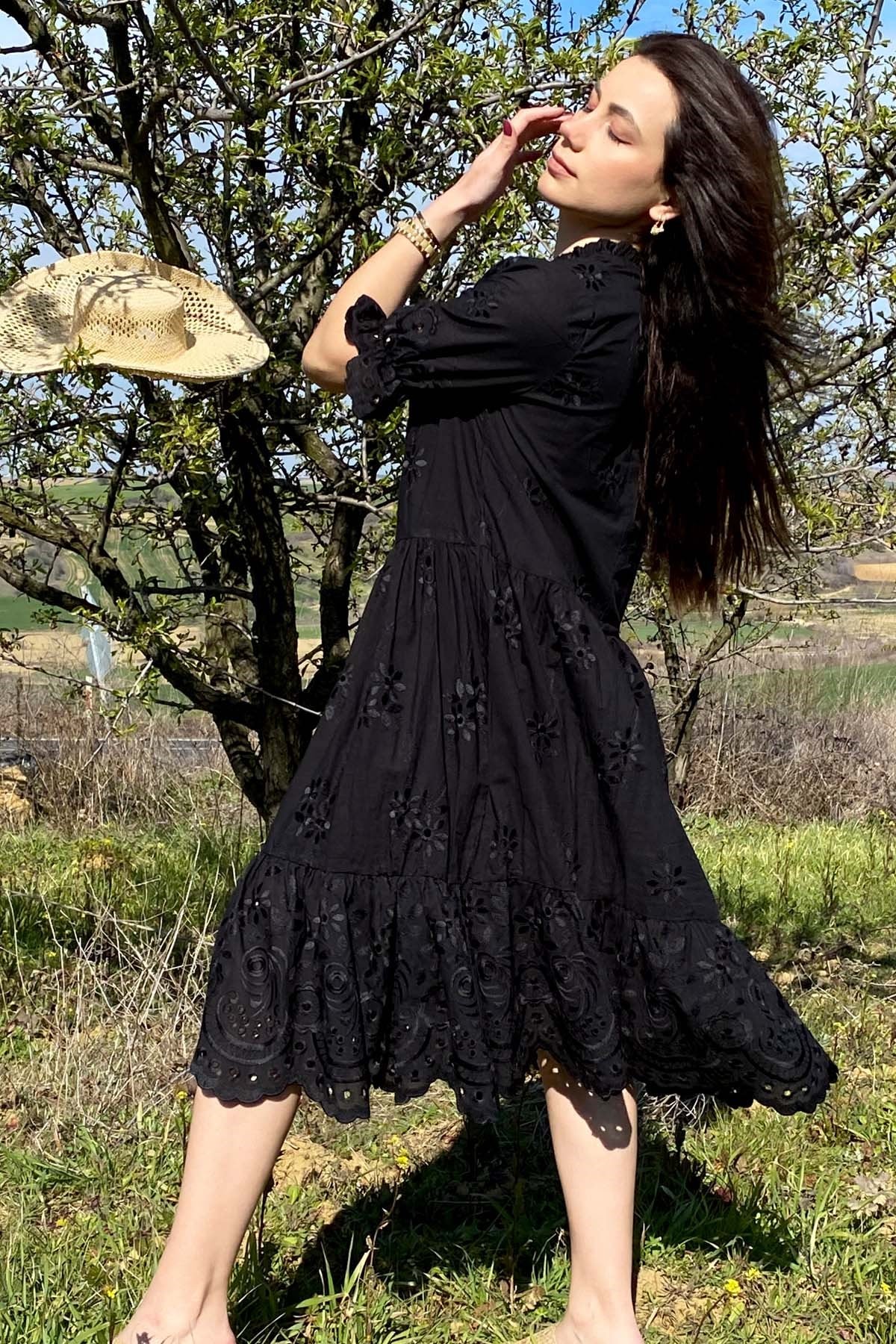 siyah elbise